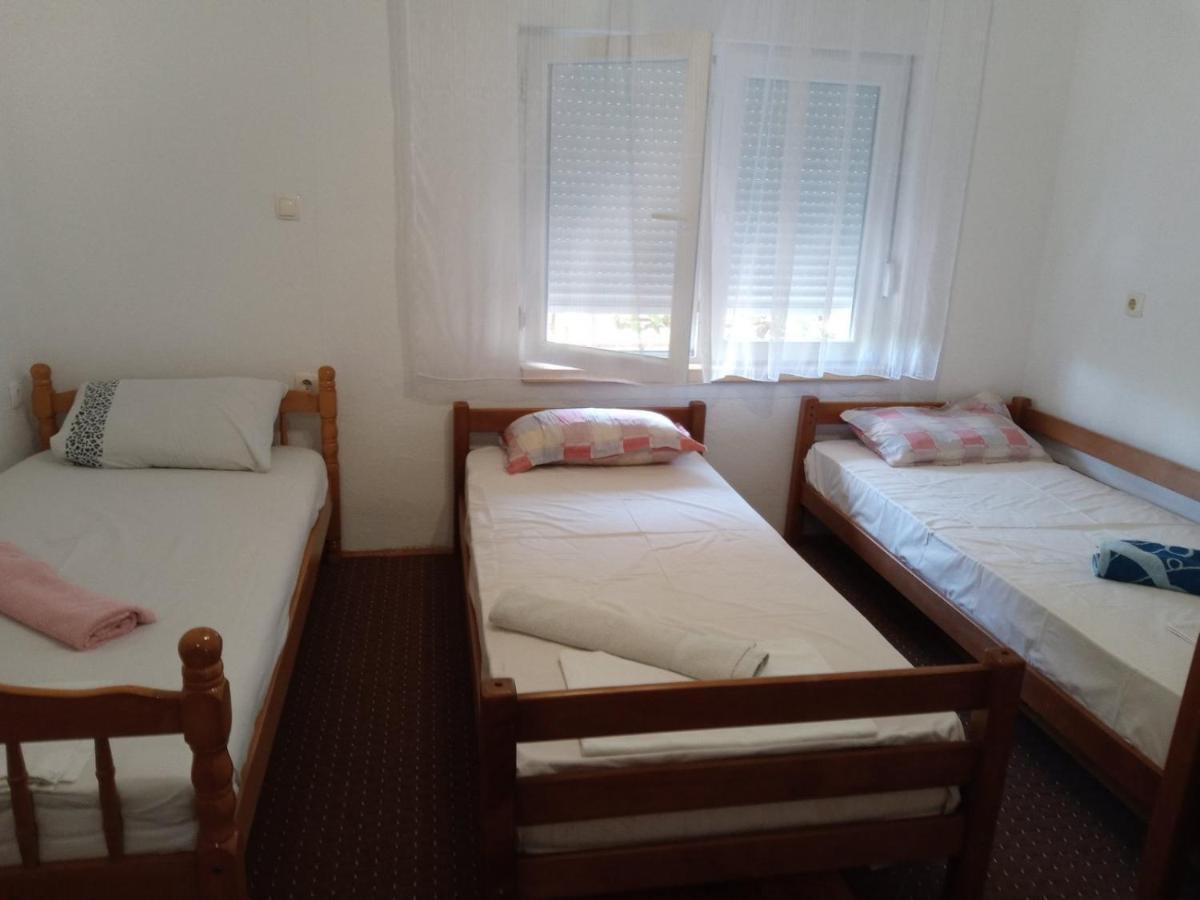 Apartman Seno Mostar Esterno foto