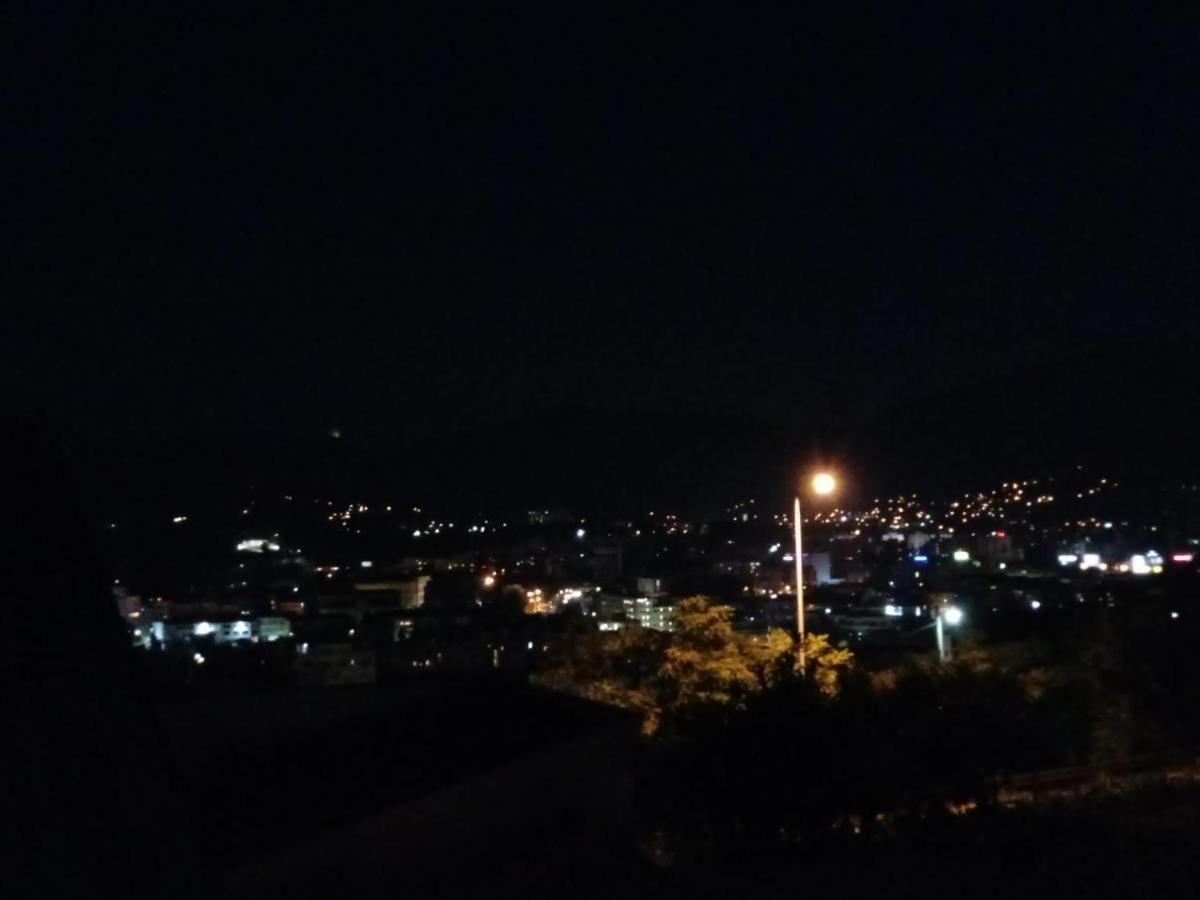 Apartman Seno Mostar Esterno foto